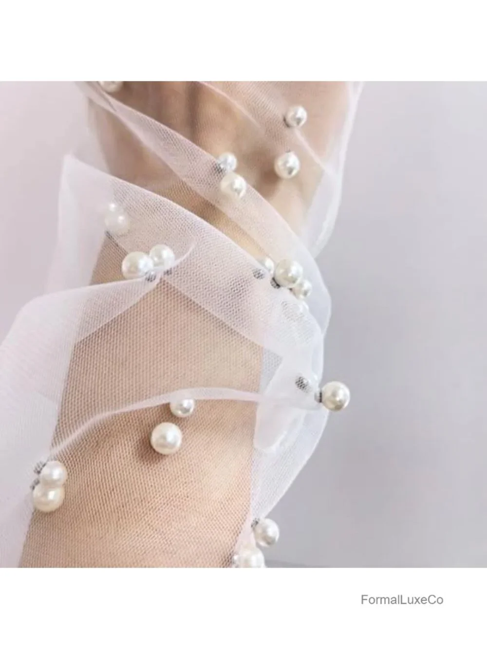 Sheer Tulle Long Gloves with Pearl Beads for Wedding Bridal 1920s Dance